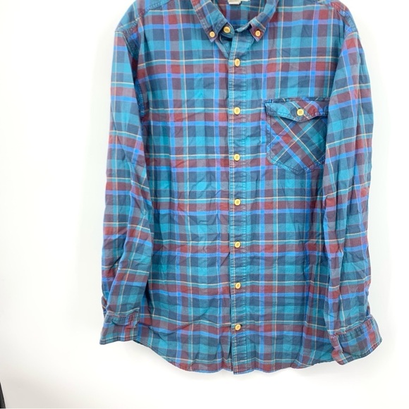 Duluth Trading Men Size Large Tall Shirt Button Down Top Blue Red Plaid Cotton - Picture 3 of 7